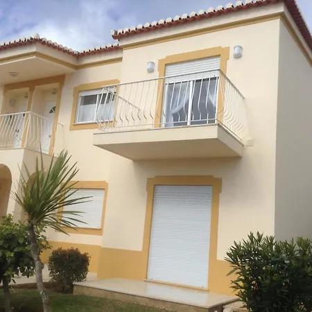 With 2 Bedrooms In Portimao, With Wonderful View, Pool Apartment Portimao